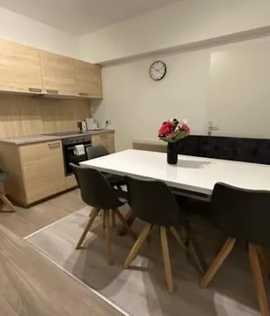 Direkt Bei U1 Apartment Vienna Exterior photo